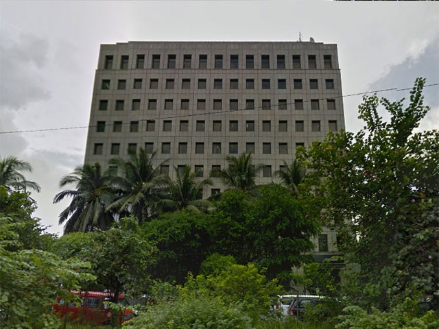 Aminta Plaza