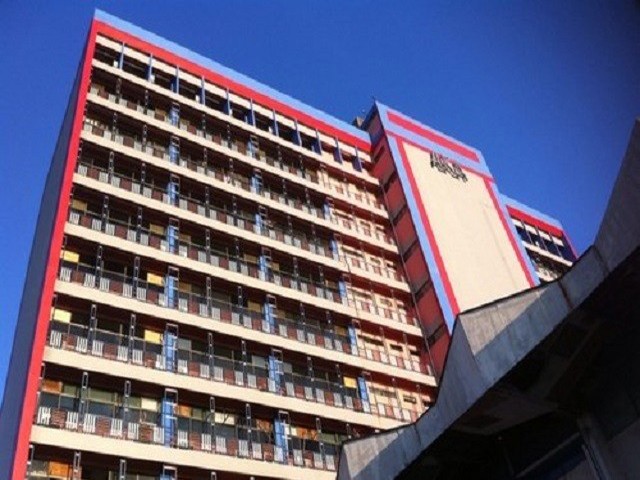 Gedung AKA